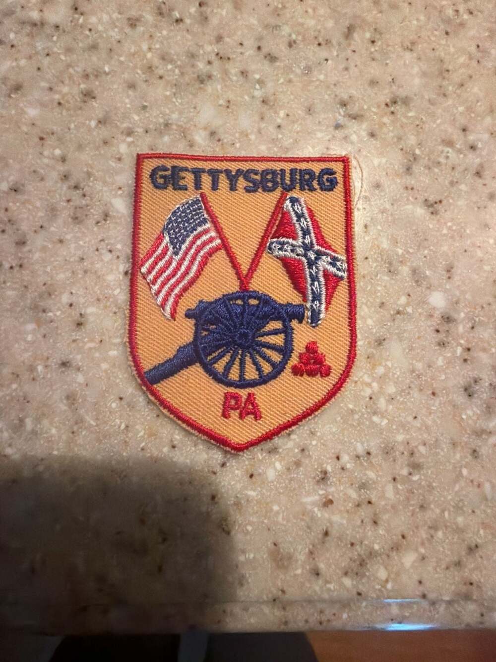 Voyager Gettysburg PA Vintage Souvenir Travel Patch Flags Cannon